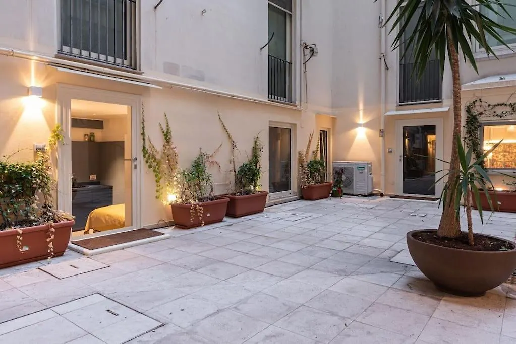 Casa Lara Bari Centro公寓 0*,  意大利